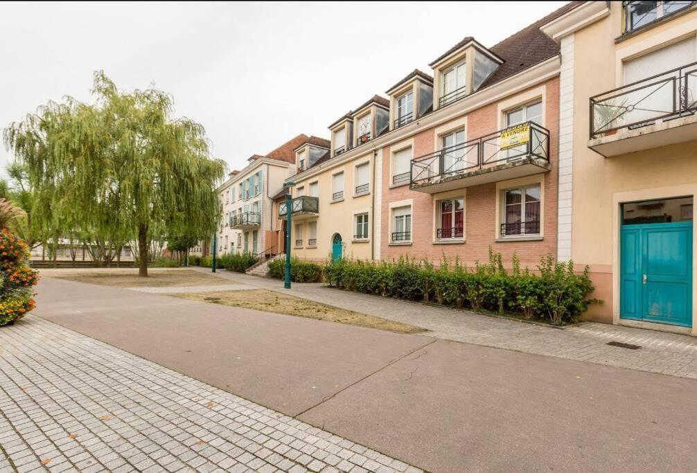 Apartment 3 Bedroomed Serris Val D'Europe Disneyland Paris エクステリア 写真